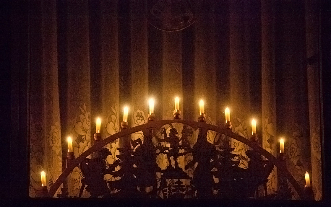 20120101001352 4854