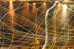 Imperia, Nachts, von der Mole
Canon EOS 300D
30 Sek. Belichtungszeit bei f/5.6