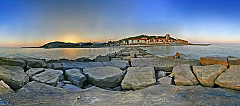 Panorama 360° Spherical - Imperia, Nachts, von der Mole
Canon EOS 300D, 50 Bilder in 3 Reihen
Photoshop und Stitcher